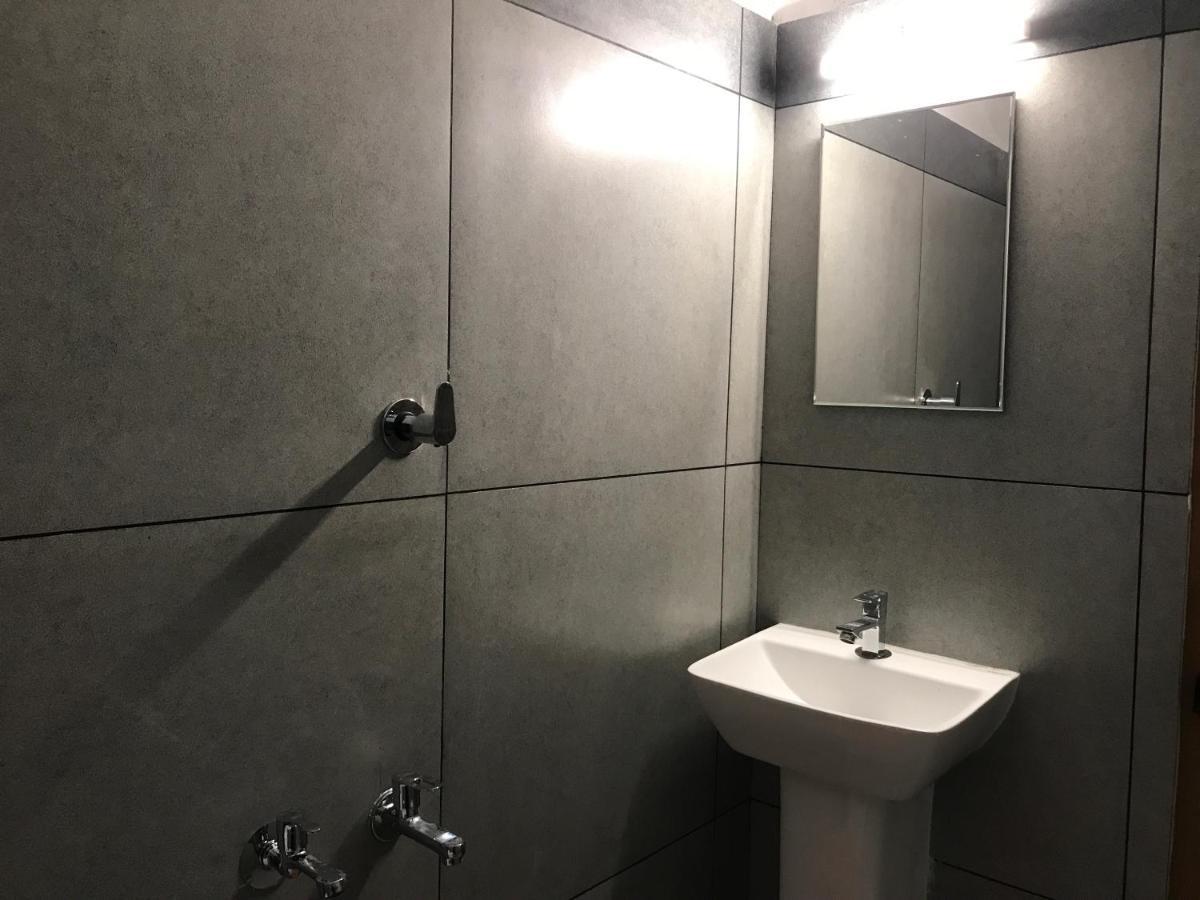 Partho Home Stay Padinjarathara Экстерьер фото